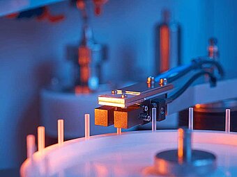 Automated Precision Optics Production | Satisloh Precision Optics ...